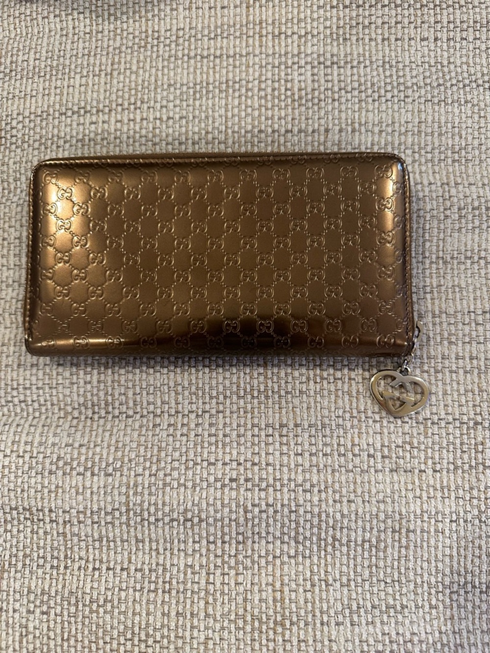 Gucci Microguccissima Patent Leather Zip Around Wallet In Bronze - Picture 2 of 11
